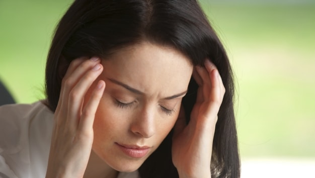 Избавиться от мигрени можно с помощью профилактических «уколов»